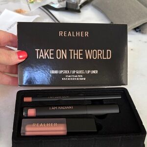 New REALHER liquid lipstick/lip gloss/lip liner new inbox gift 🎁
